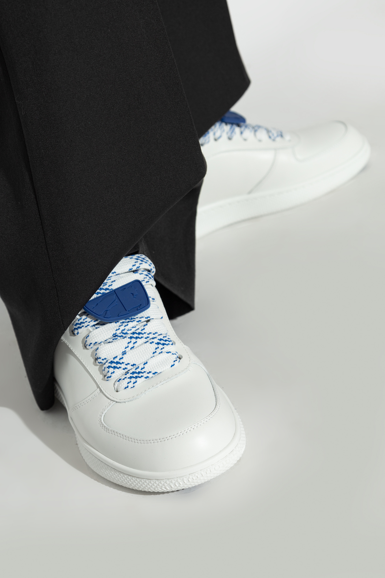 スニーカー BURBERRY Women Sneakers 8095473 white Burberry Leather Sneakers | Women's Shoes | Vitkac